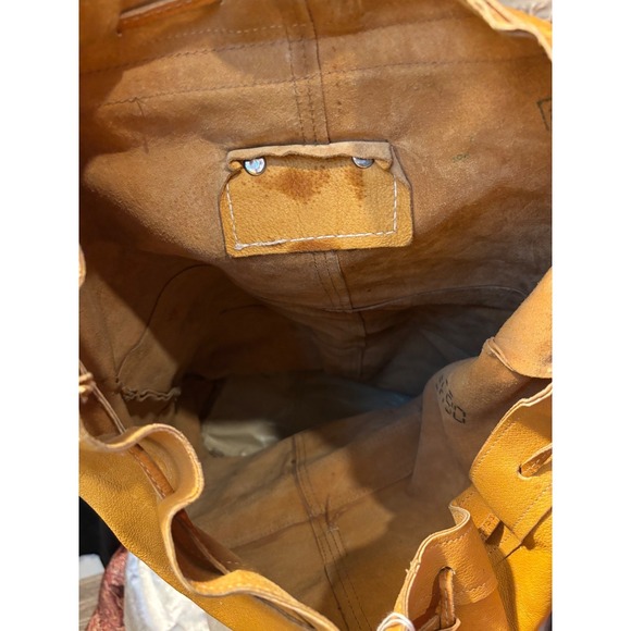Vintage Amanda Johnson Yellow Leather Backpack Helsinki 1999 Commemorative Bag main image 4